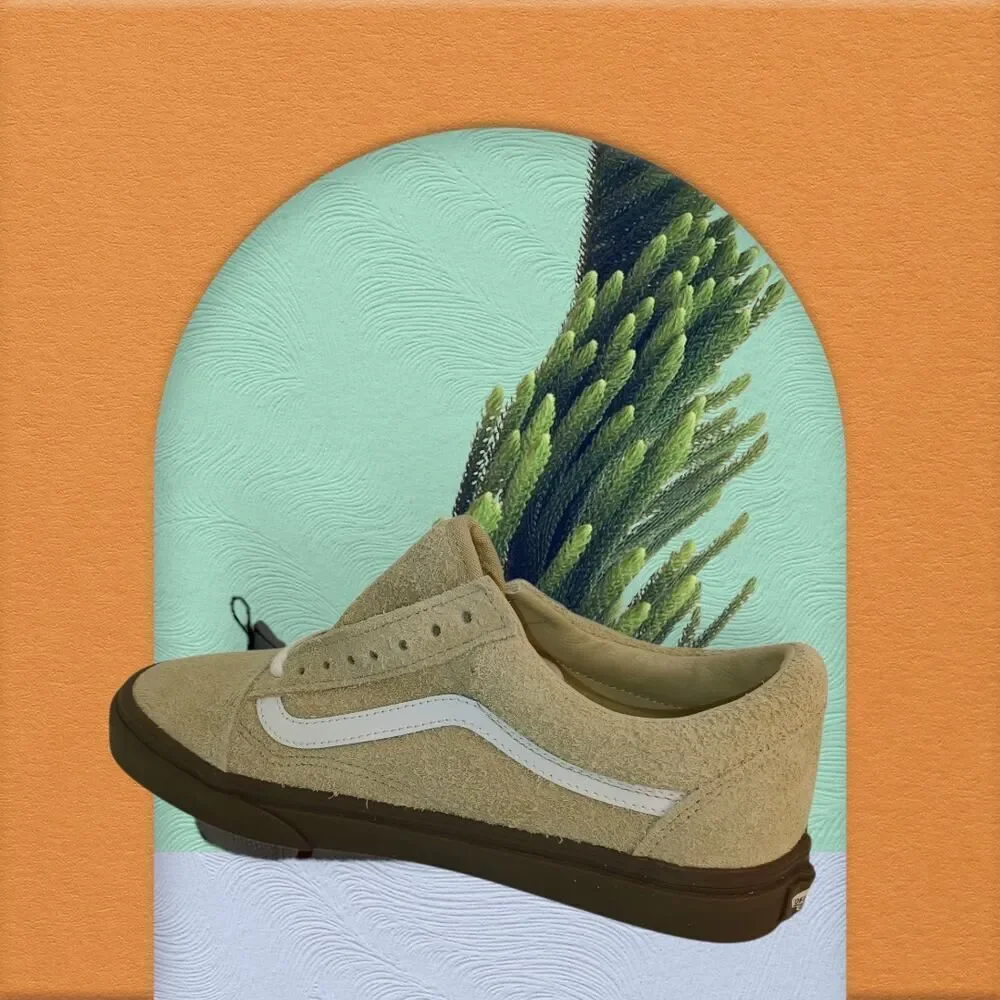 VANS Old Skool New w/Tags Tan Suede Sneakers - Men's 7 / Women's 8.5
